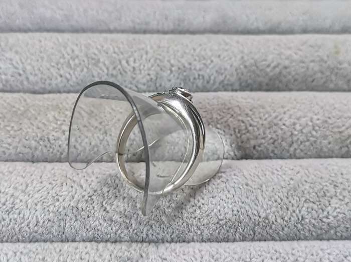 Stunning Silver Ring