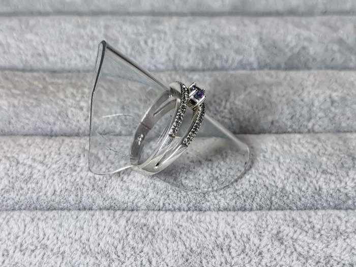 Pretty Silver Ring