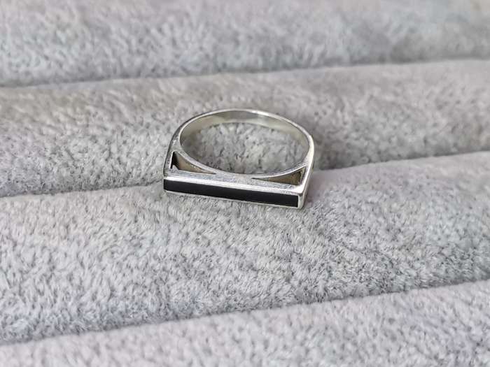 Silver Flat Bar Ring