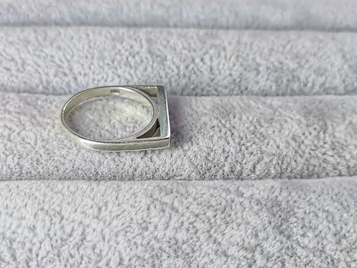 Silver Flat Bar Ring