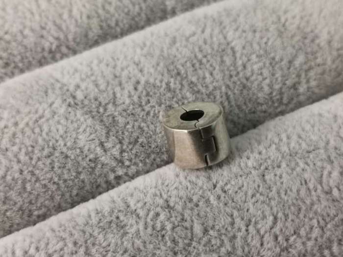 Pandora Clip Charm
