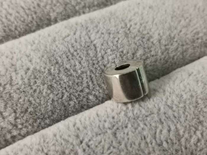Pandora Clip Charm