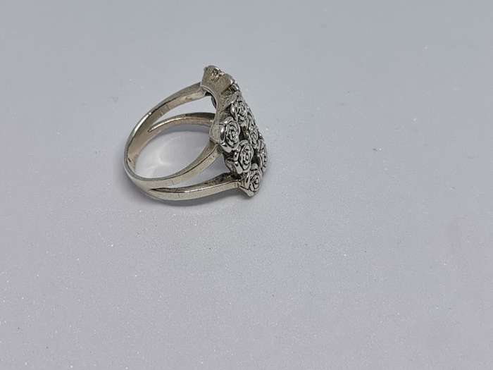 Silver Roses Ring