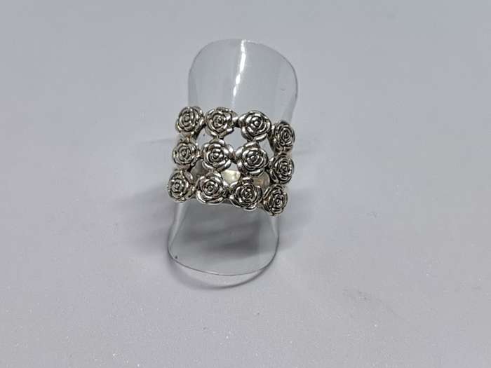 Silver Roses Ring