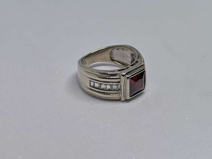 Gorgeous Silver Ring