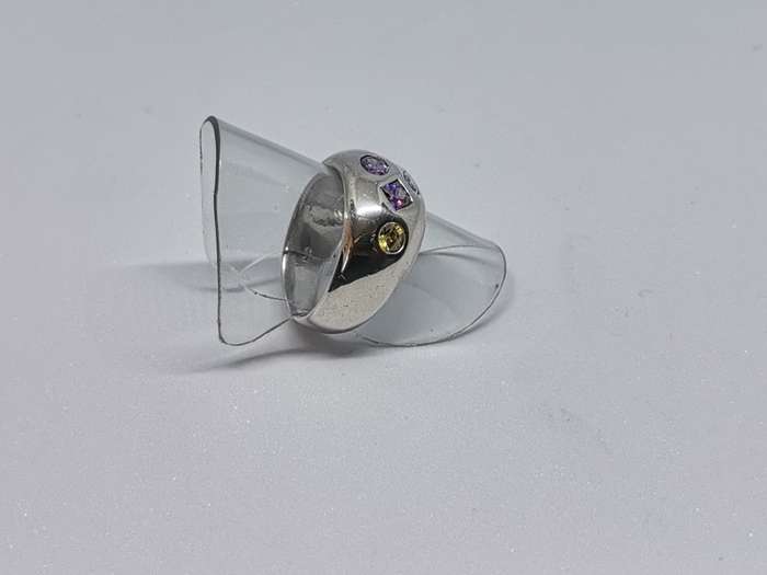 Dazzling Silver Ring
