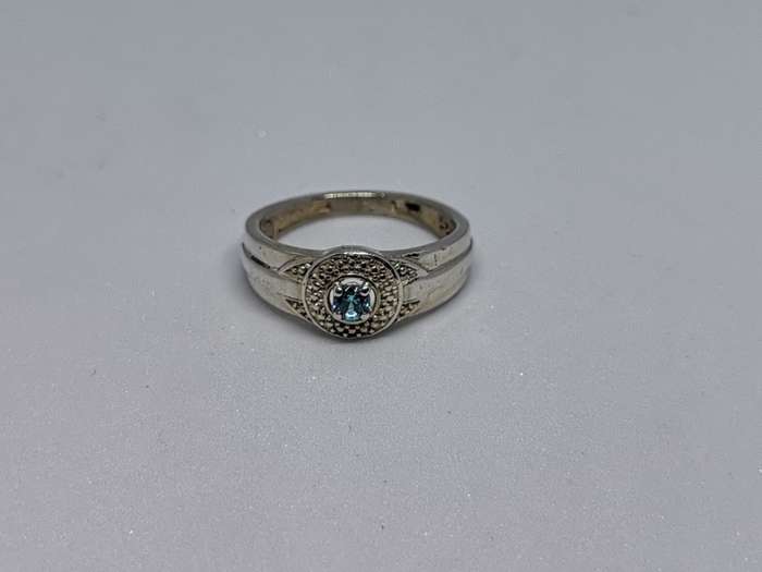 Pretty Silver Ring