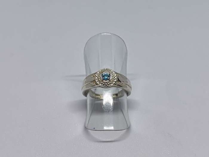 Pretty Silver Ring