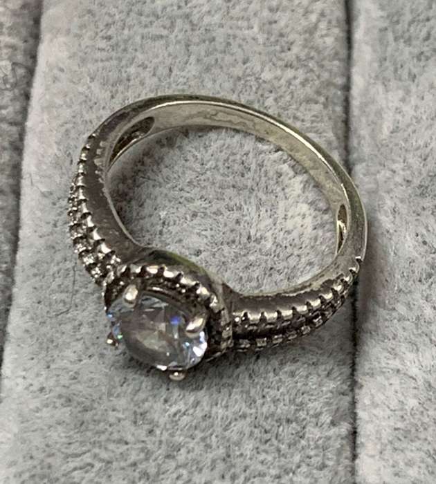 Stunning Silver Ring