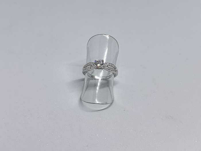Dazzling Silver Ring