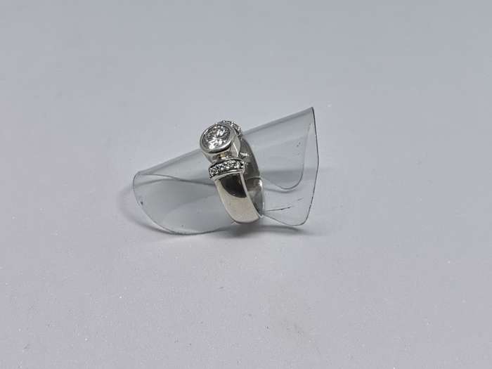 Unique Silver Ring