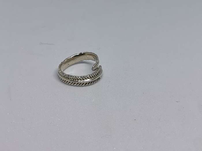 Silver Feather Ring