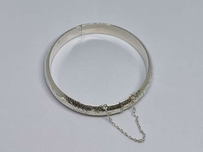 Detailed Silver Bracelet