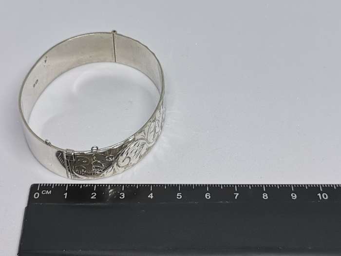 Detailed Silver Bracelet