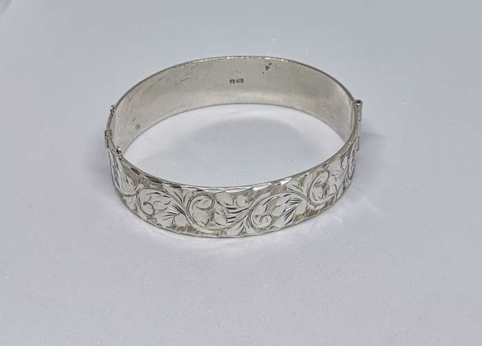 Detailed Silver Bracelet