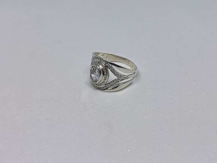 Stunning Silver Dress Ring