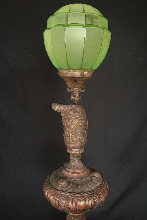 Large Vintage Table Lamp