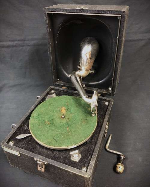 Antique Decca Gramaphone