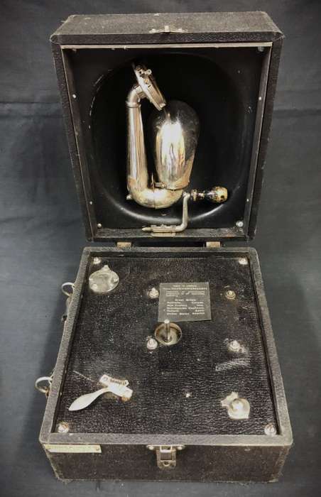 Antique Decca Gramaphone