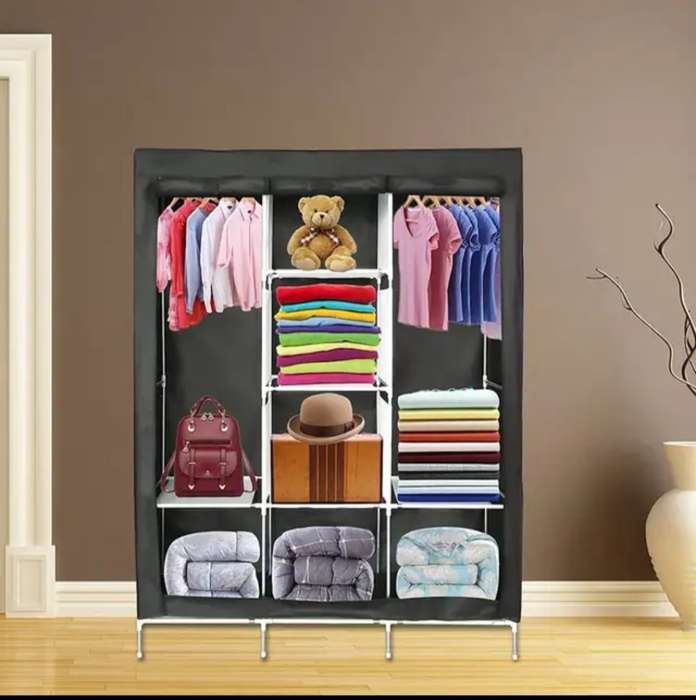 Foldable 3 door wardrobe