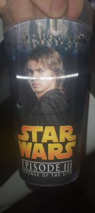 Star wars  3d Motion  cups set of x2 .Very rare from the USa