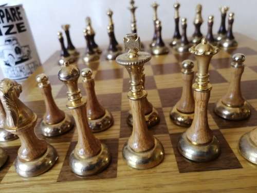 EXQUISITE!!! Large Solid Wood And Brass Chess set