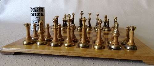 EXQUISITE!!! Large Solid Wood And Brass Chess set