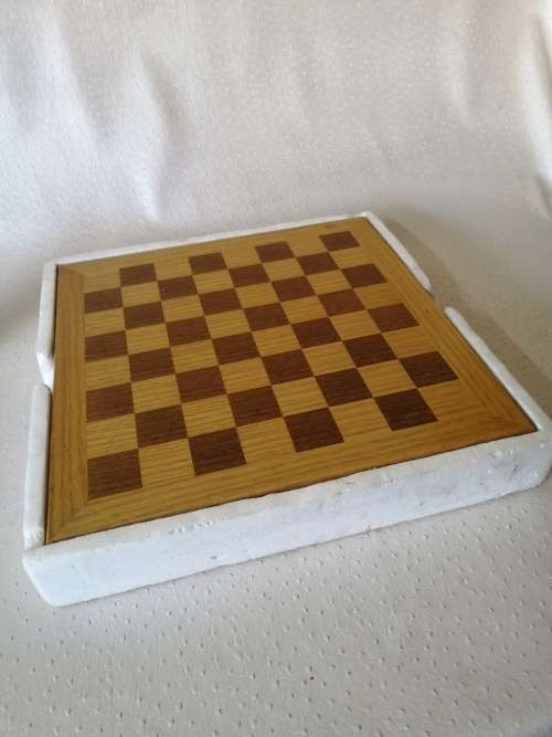 EXQUISITE!!! Large Solid Wood And Brass Chess set
