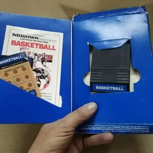 VINTAGE INTELLIVISION BASKETBALL GAME CARTRIDGE IN BOX - 5 OF 7 GAMES ON OFFER