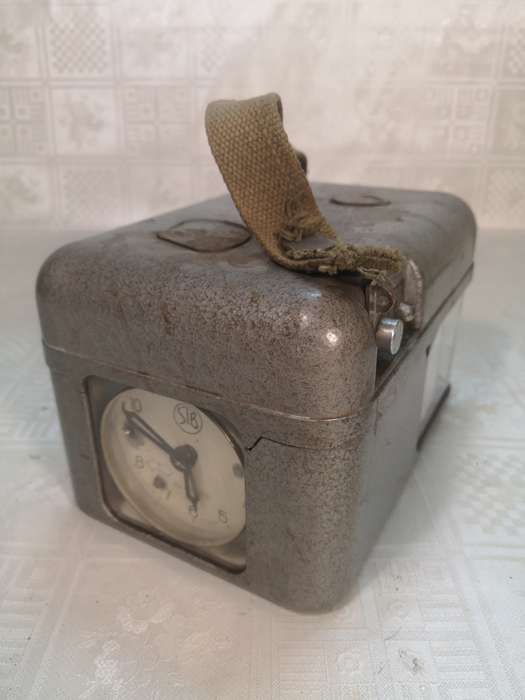 VINTAGE STB SWISS MADE PIGEON RACING TIMER CLOCK
