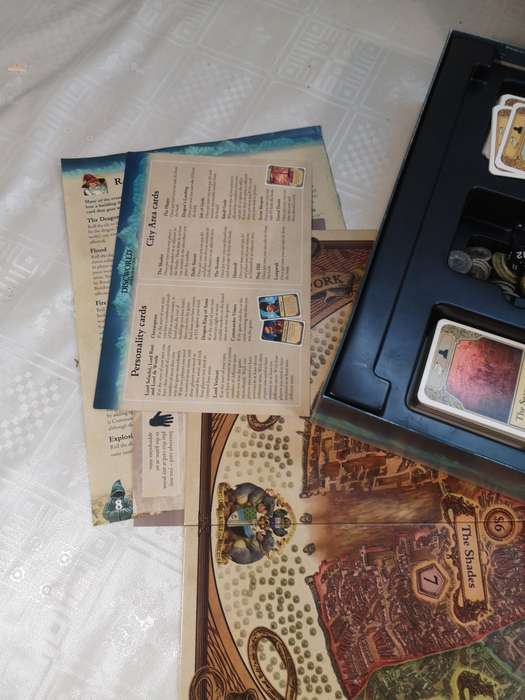 Rare Terry Pratchett Discworld Ankh Morpork Board Game Complete Like New Condition