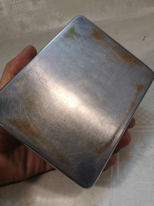 VINTAGE ARISTOCRAT SILVER PLATED CIGARETTE BOX WITH WOODEN LININGS