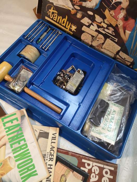 Vintage Tandy Leathercraft Kit - Complete Like New Plus Extras
