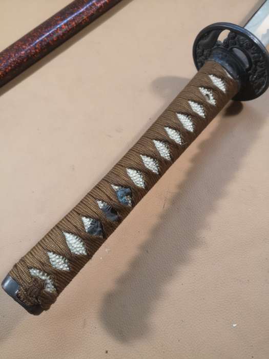 Beautiful Japanese Katana made in Japan 1060mm