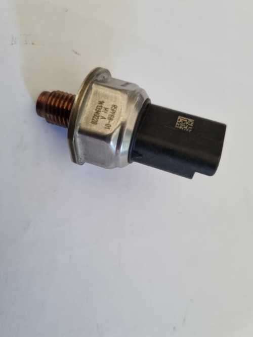 Renault Nissan Mercedes Sensata Rail Pressure Sensor 85PP68-01 1715940058 1506519062