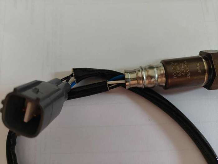 Toyota Rav4 Camry Denso Oxygen sensor 89467-42040
