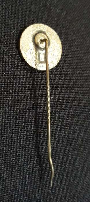 VOLVO LOGO Pin Badge                       A69