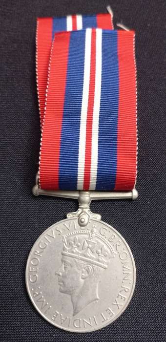 WW2 1939-45 MEDAL FULL SIZE **UNNAMED**          M7