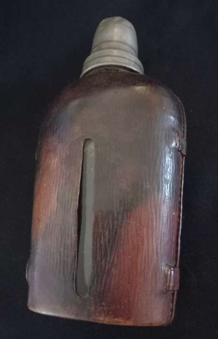 Antique Leather and Glass Hip Flask with Shot Cup - Size: 190 x 95mm