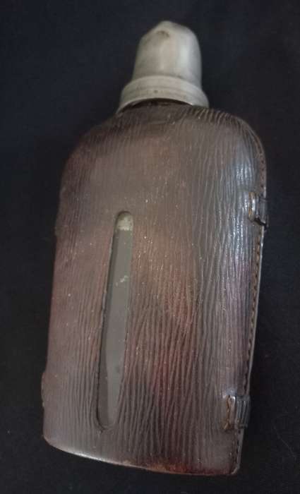 Antique Leather and Glass Hip Flask with Shot Cup - Size: 190 x 95mm