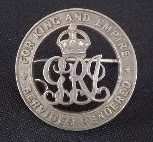 Silver WAR BADGE  Awarded To: Pte Wilson Michael Franciscus C     SA 7615