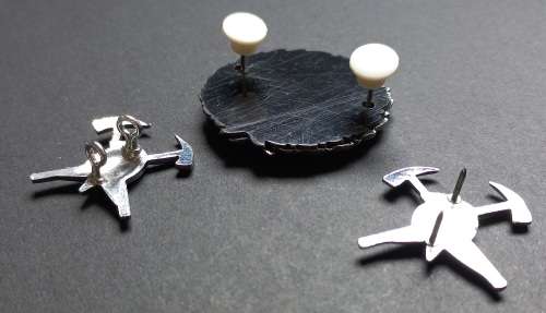 SA. Fire Brigade Cap And Collar Badges                X65