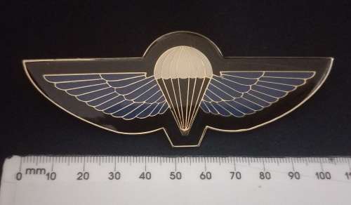 Hunter Group Parachute Metal Wing                           X200