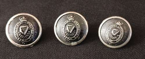 Royal Irish Constabulary Uniform Buttons 1922                      M13