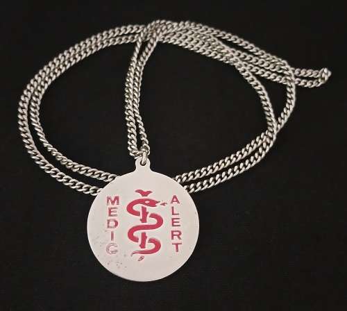 Medical Alert STEEL DISK Pacemaker Number 225572                    M3