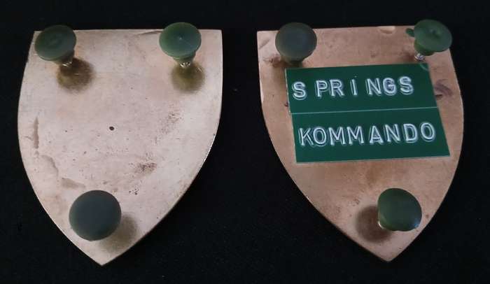 SADF SPRINGS COMMANDO SHOULDER FLASHES                  H56