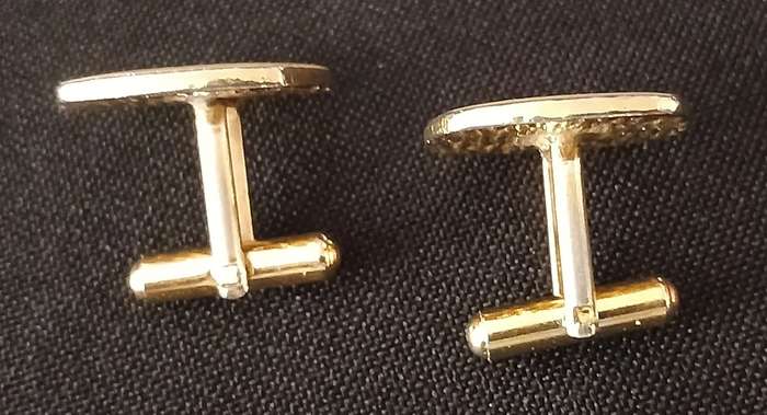 Instituut  Van Verkeersbeamptes Van Suid Africa Cufflinks                     F232