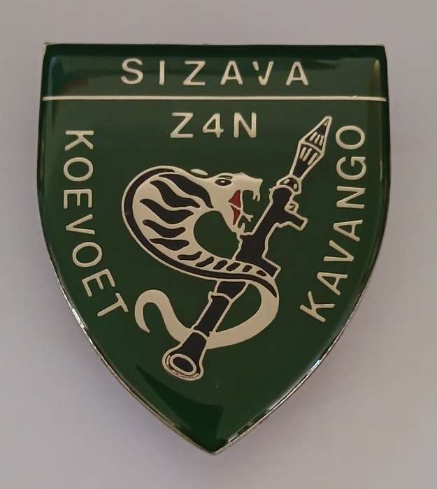 SWA POLICE KOEVOET SIZAVA Z4N KAVANGO SHOULDER FLASH ( SILVER )        F256