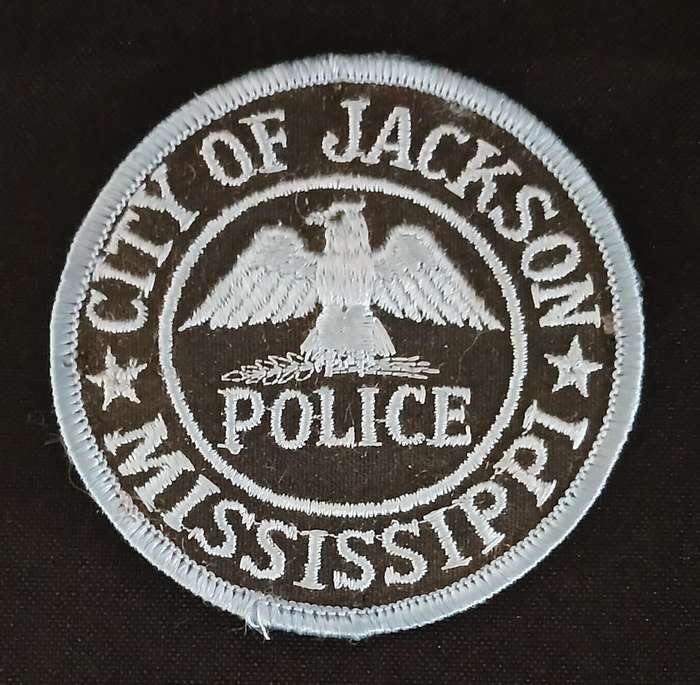 CITY OF JACKSON MISSISSIPPI POLICE Cloth Badge                            V9