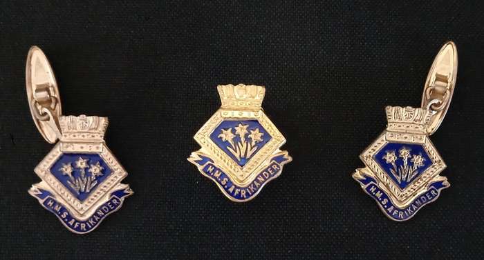 HMS AFRIKANDER SHIPS BADGE AND CUFFLINKS ( SIMON`S TOWN 1917 - 1919 )           V108